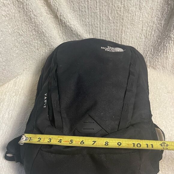 The North Face Unisex Black Vault Backpack - Picture 11 of 14